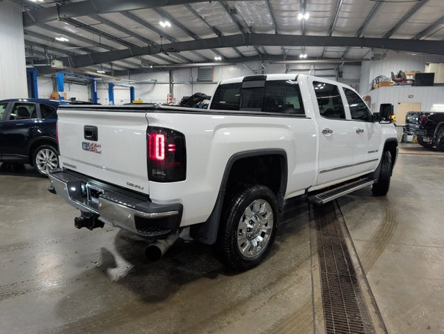 2016 GMC Sierra 3500HD Denali