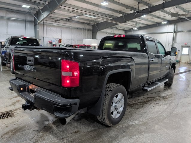 2016 GMC Sierra 3500HD Denali Duramax Diesel Long Bed/Box Heated/Cooled Leather Navigation