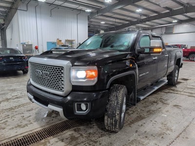 2016 GMC Sierra 3500HD Denali Duramax Diesel Long Bed/Box Heated/Cooled Leather Navigation