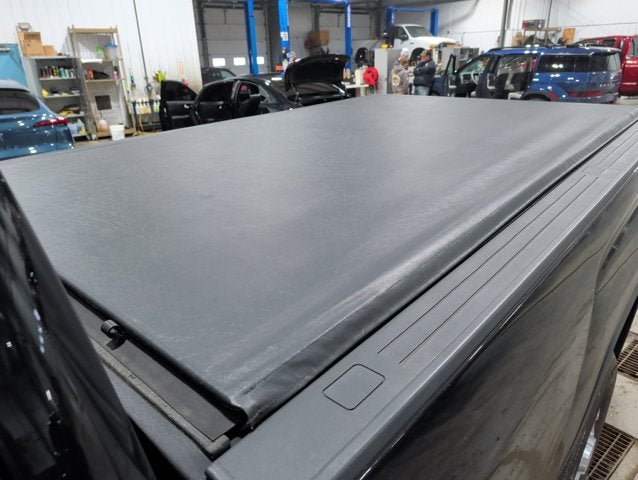 2016 GMC Sierra 3500HD Denali Duramax Diesel Long Bed/Box Heated/Cooled Leather Navigation