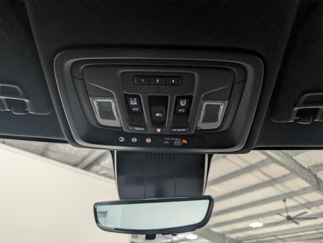 2024 GMC Sierra 2500HD AT4 Premium 5th Wheel Prep Duramax Standard Bed Thunderstorm Grey