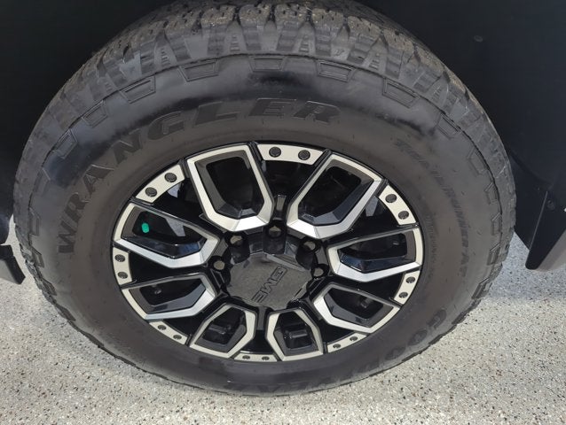 2024 GMC Sierra 2500HD AT4 Premium Plus Sunroof Power Boards Tech Pkg Diesel 5th Prep