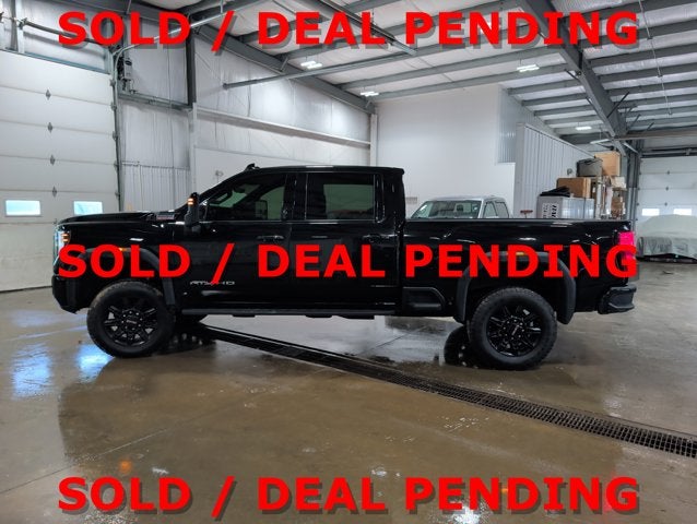 2024 GMC Sierra 2500HD AT4 Premium Plus 5th Wheel Prep Plow Prep Leveled