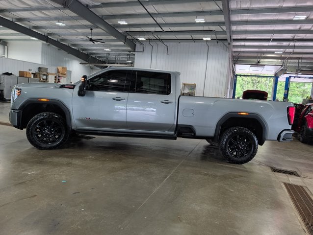 2024 GMC Sierra 3500HD AT4 Premium Plus 5th Wheel Prep Long Bed Duramax New Tires