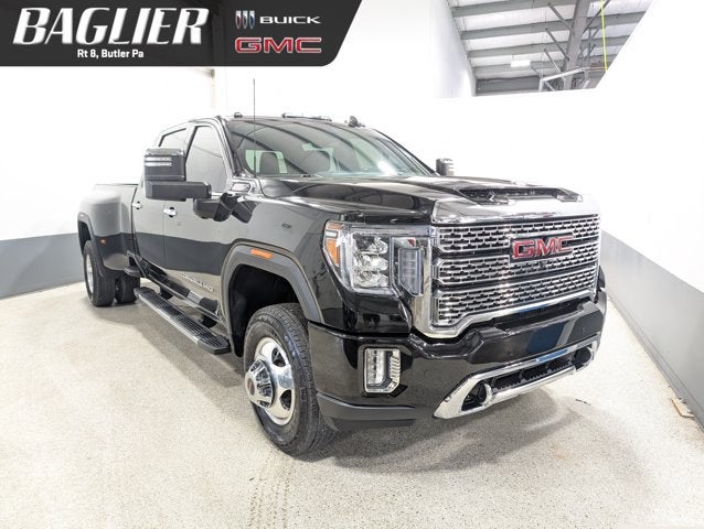 2022 GMC Sierra 3500HD Denali Ultimate 6.6L Duramax Turbo-Diesel Gooseneck Onyx Black