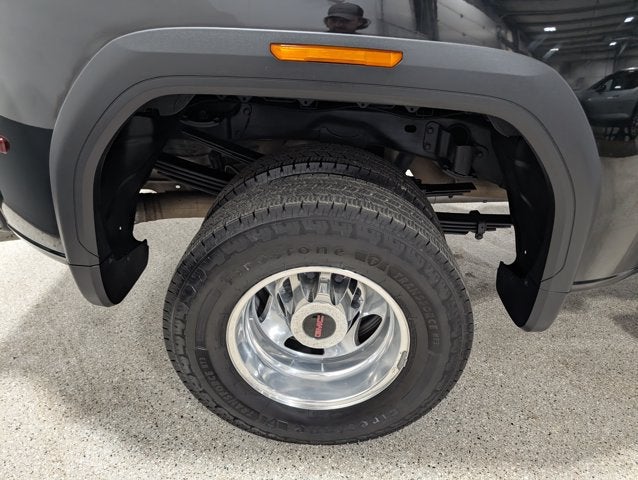 2022 GMC Sierra 3500HD Denali Ultimate 6.6L Duramax Turbo-Diesel Gooseneck Onyx Black