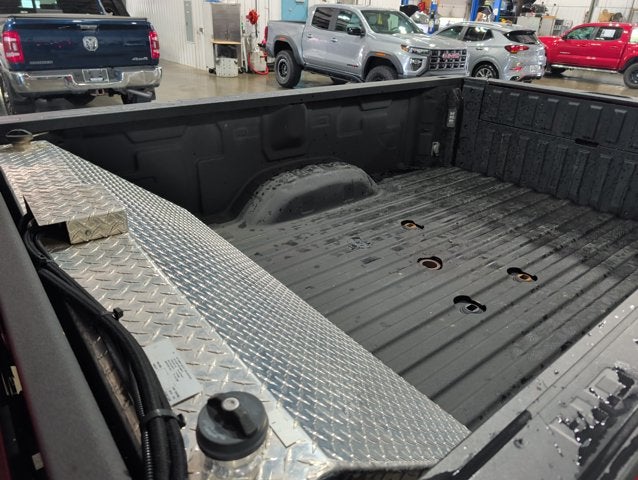 2023 GMC Sierra 3500HD Denali Ultimate Package 6.6L Turbo-Diesel V8 Cayenne Red Tintcoat