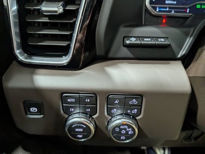 2024 GMC Sierra 3500HD Denali