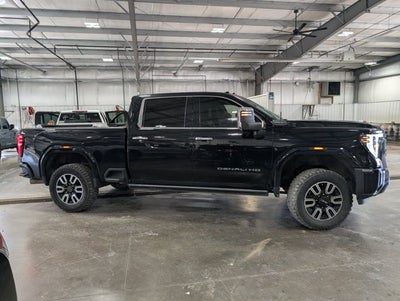 2024 GMC Sierra 2500HD Denali Ultimate 6.6L Duramax Turbo-Diesel 4WD Leather