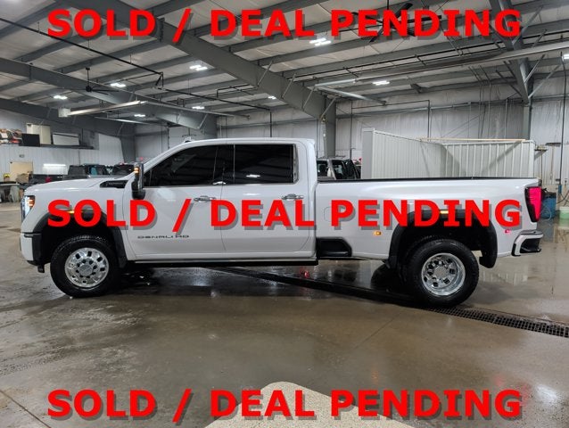 2024 GMC Sierra 3500HD Denali Ultimate Dually Duramax 5th Wheel Prep Power Boards Tri-Coat
