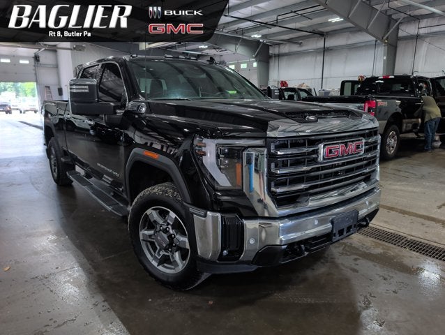 2025 GMC Sierra 2500HD SLT 6.6 Gas Loaded SLT Standard Bed Rare Gas Truck