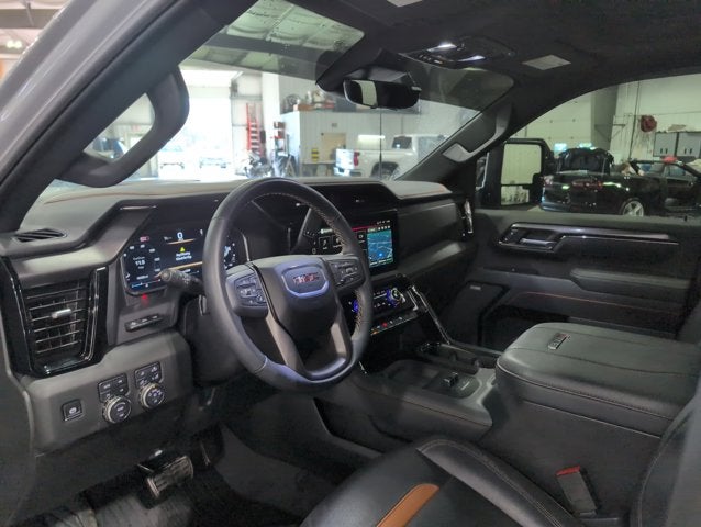 2025 GMC Sierra 2500HD AT4