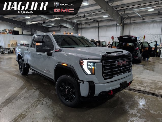 2025 GMC Sierra 2500HD AT4