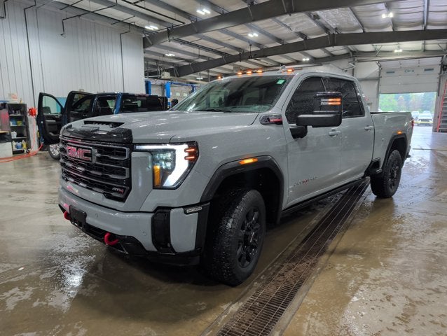 2025 GMC Sierra 2500HD AT4