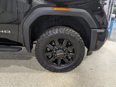 2025 GMC Sierra 2500HD AT4 Premium Plus Duramax Long Bed/Box 5th Wheel Prep KO3 Tires