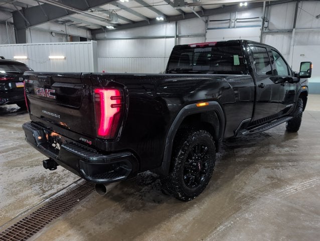 2025 GMC Sierra 2500HD AT4
