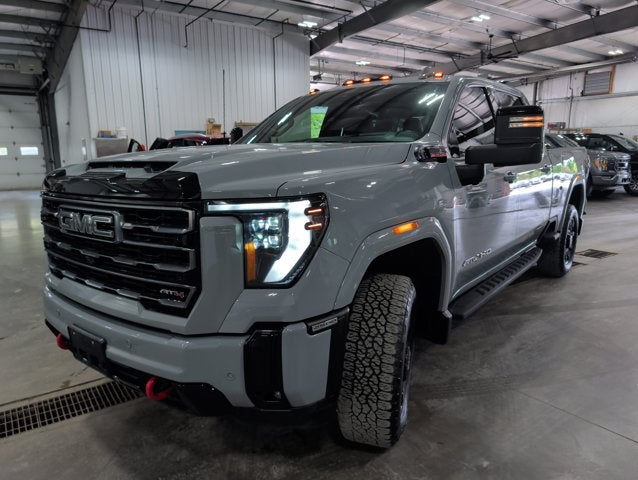 2025 GMC Sierra 2500HD AT4 Premium Plus 5th Wheel Prep Hard Cover Thunderstorm Grey