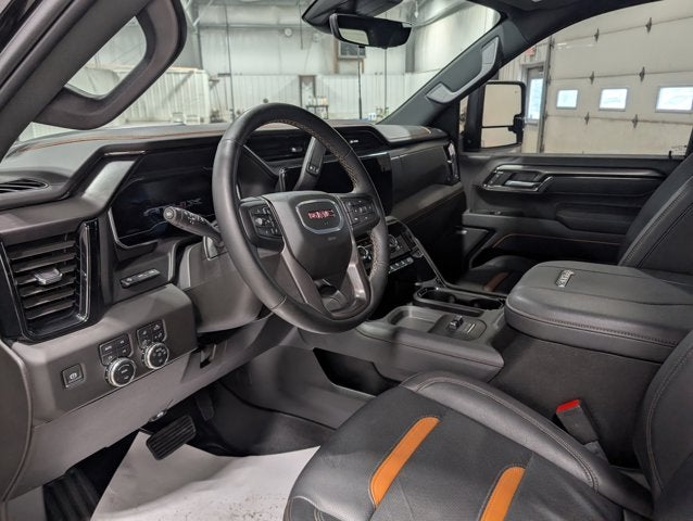 2025 GMC Sierra 2500HD AT4 Premium Plus 5th Wheel Prep Hitch Package Standard Bed Diesel