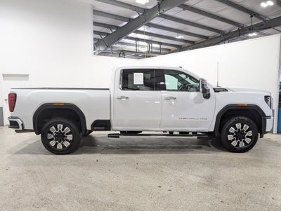 2025 GMC Sierra 2500HD Denali