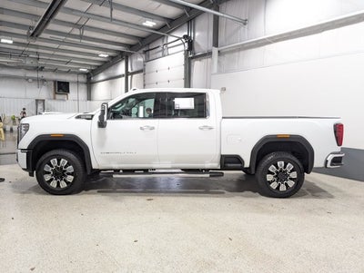 2025 GMC Sierra 2500HD Denali