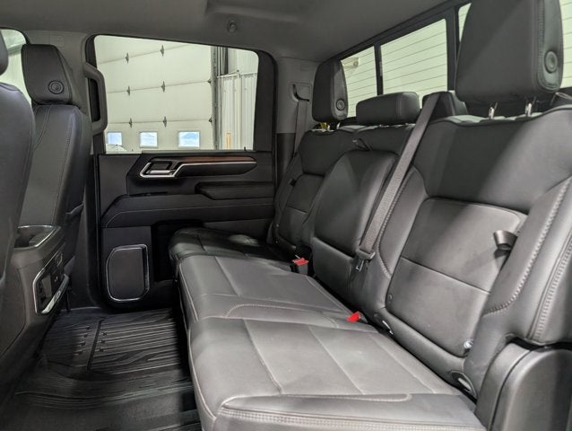 2025 GMC Sierra 2500HD Denali