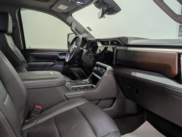 2025 GMC Sierra 2500HD Denali