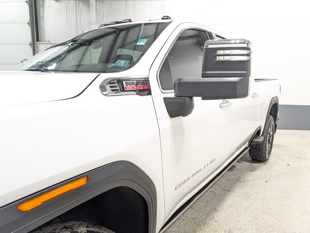 2025 GMC Sierra 2500HD Denali