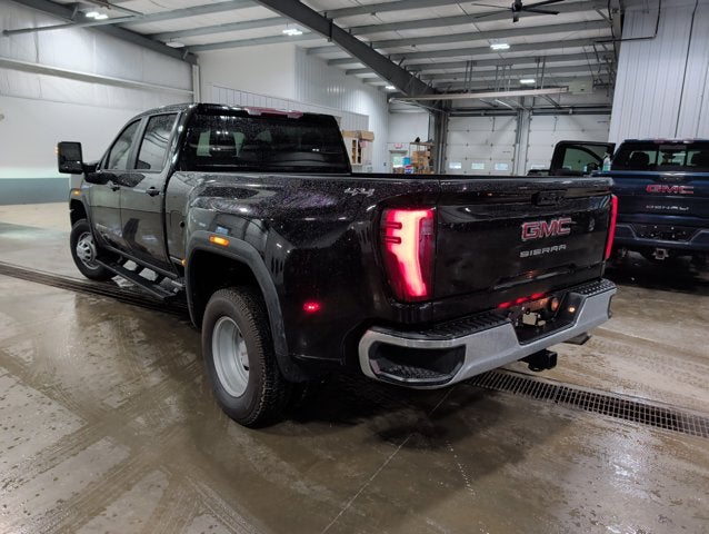 2025 GMC Sierra 3500HD Pro