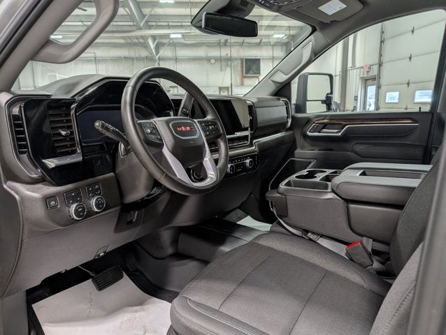 2025 GMC Sierra 3500HD SLE Duramax 6.6L Allison 10-Speed Crew Long Bed SRW 5th Prep X31 Sterling