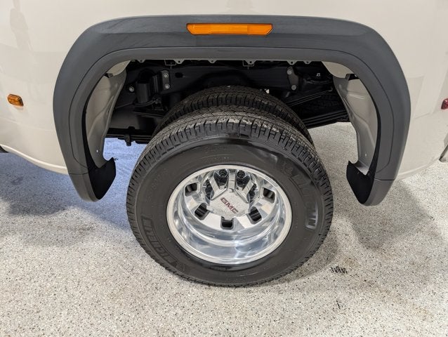2026 GMC Sierra 3500HD SLE Duramax 6.6L Turbo-Diesel V8 Preferred Package Coastal Dune