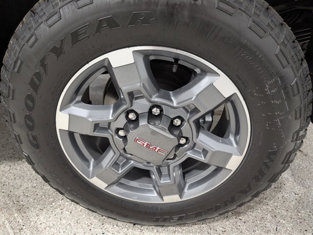 2025 GMC Sierra 3500HD SLT Premium X31 Off-Road Sunroof Diesel 5th Wheel Prep