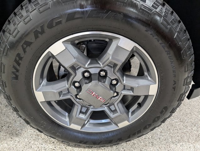 2025 GMC Sierra 3500HD SLT Premium X31 Off-Road Sunroof Diesel 5th Wheel Prep