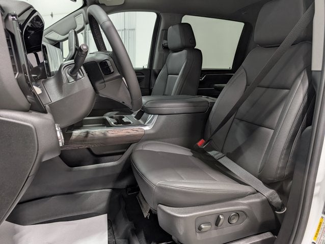 2025 GMC Sierra 3500HD SLT Premium X31 Off-Road Sunroof Diesel 5th Wheel Prep