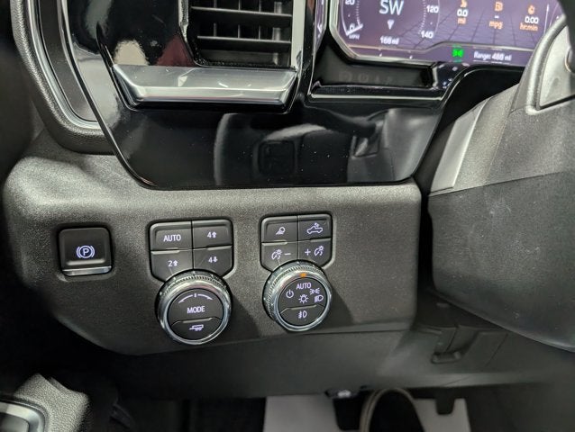 2025 GMC Sierra 3500HD SLT Premium X31 Off-Road Sunroof Diesel 5th Wheel Prep