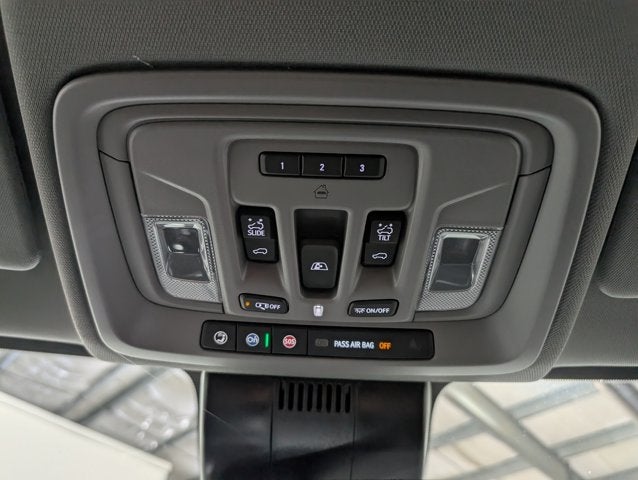 2025 GMC Sierra 3500HD SLT Premium X31 Off-Road Sunroof Diesel 5th Wheel Prep