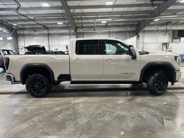 2026 GMC Sierra 3500HD AT4