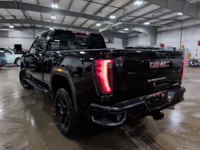 2025 GMC Sierra 3500HD AT4