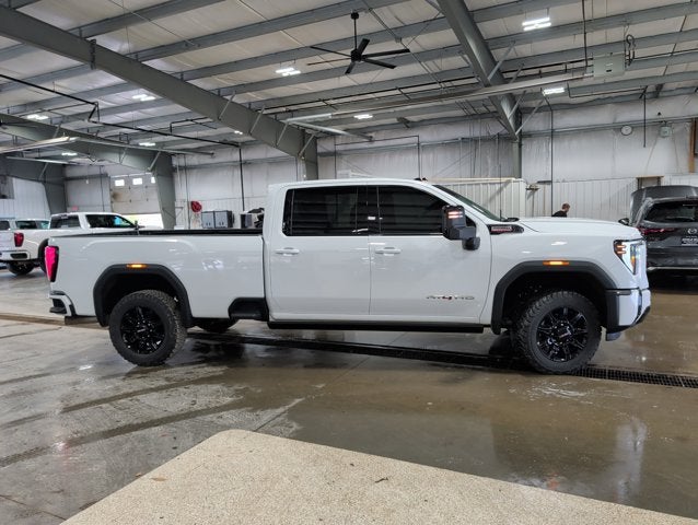 2025 GMC Sierra 3500HD AT4