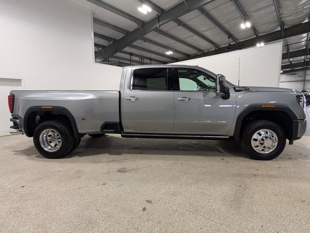 2026 GMC Sierra 3500HD Denali Reserve Dually Diesel Sunroof Power Steps