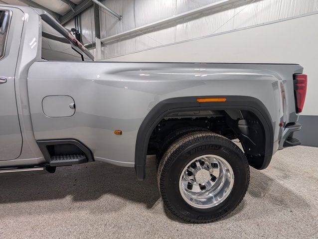 2026 GMC Sierra 3500HD Denali Reserve Dually Diesel Sunroof Power Steps