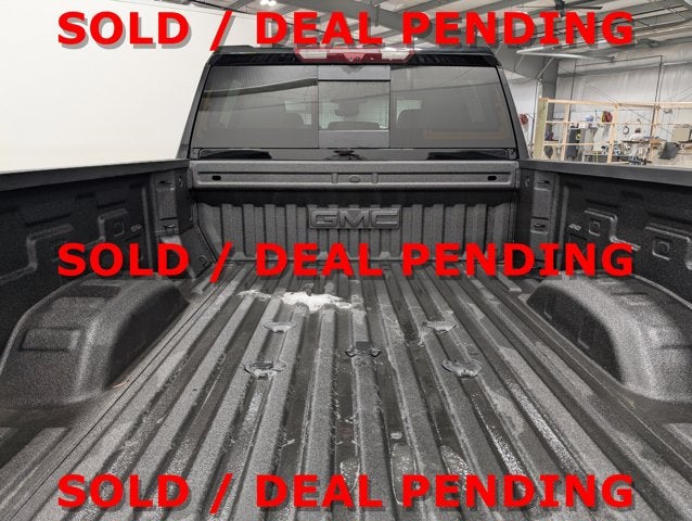 2025 GMC Sierra 3500HD Denali Reserve Diesel Standard Bed 5th Wheel Ready Power Boards