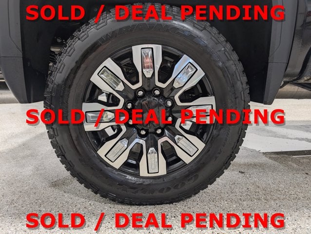 2025 GMC Sierra 3500HD Denali Reserve Diesel Standard Bed 5th Wheel Ready Power Boards