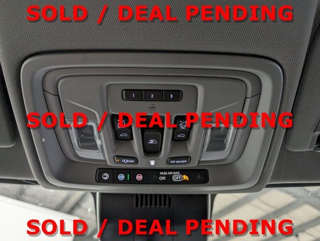 2025 GMC Sierra 3500HD Denali Reserve Diesel Standard Bed 5th Wheel Ready Power Boards