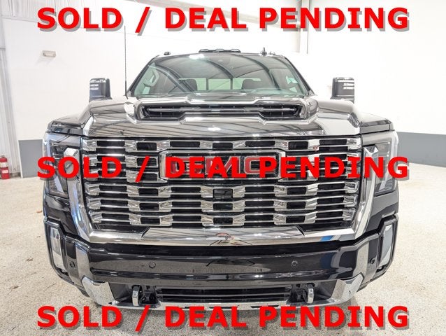 2025 GMC Sierra 3500HD Denali Reserve Diesel Standard Bed 5th Wheel Ready Power Boards