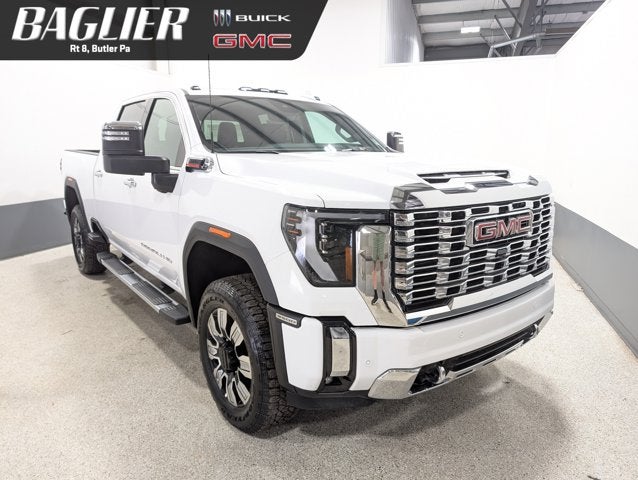 2025 GMC Sierra 3500HD Denali