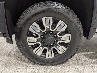 2025 GMC Sierra 3500HD Denali