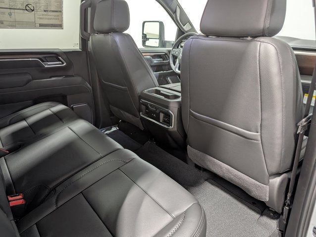 2025 GMC Sierra 3500HD Denali