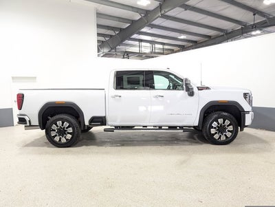2025 GMC Sierra 3500HD Denali