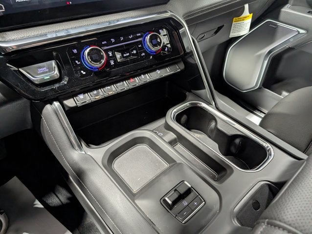2025 GMC Sierra 3500HD Denali