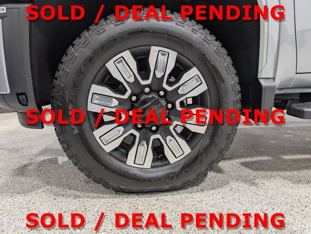 2025 GMC Sierra 3500HD Denali Reserve Long Bed Diesel SRW 5th Prep Molded Fender Flares